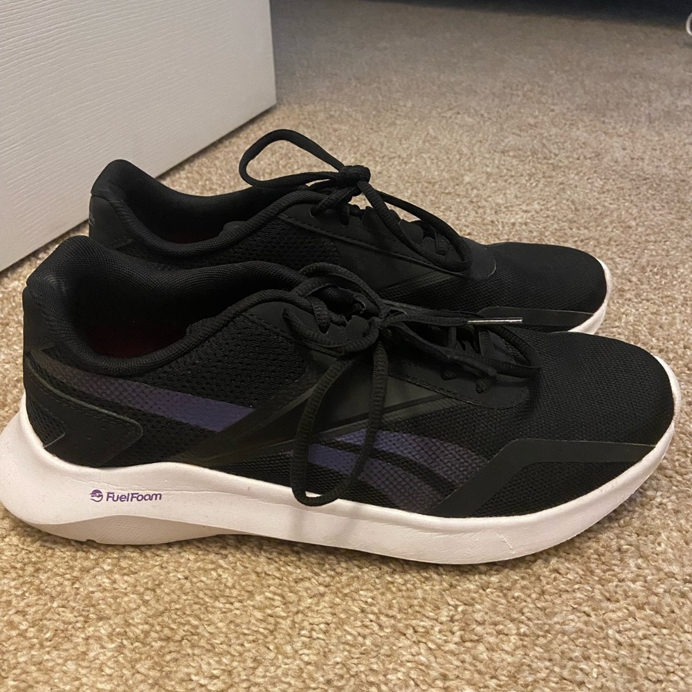 Reebok tennis shoes